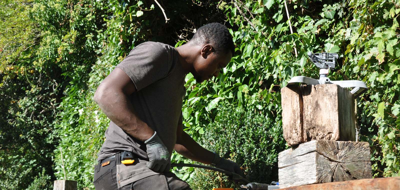 NSS Electrics electrician at work on a job
